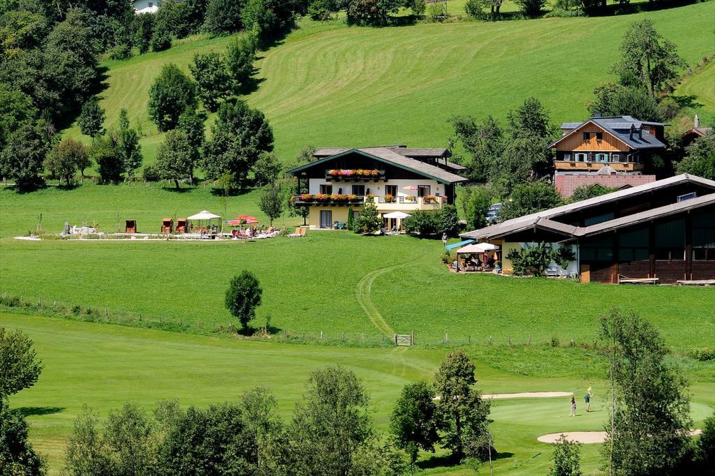 Sportpension Goldegg Buitenkant foto